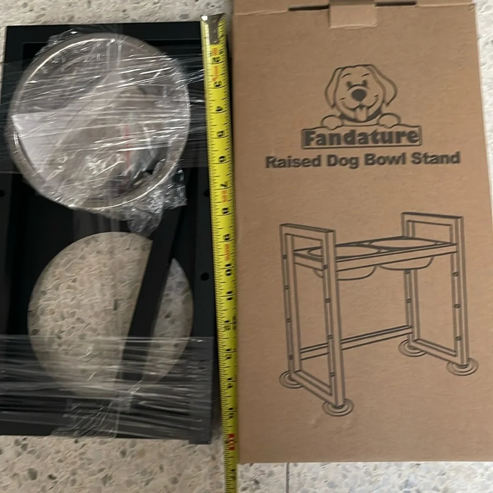 Fandature super Heavy duty raised dog bowls stand and 2 PCs of bowls